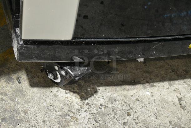 BRAND NEW SCRATCH AND DENT! AvaValley Metal Commercial Single Door Reach In Wine Chiller Merchandiser on Commercial Casters. See Pictures for Broken Glass. 115 Volts, 1 Phase. Tested and Working! - Image 3 of 9