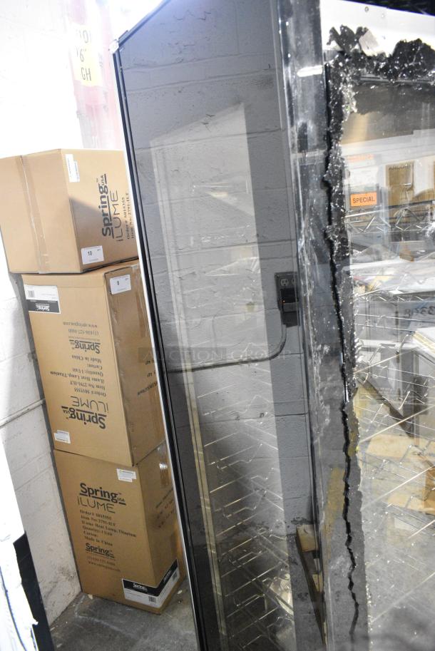 BRAND NEW SCRATCH AND DENT! AvaValley Metal Commercial Single Door Reach In Wine Chiller Merchandiser on Commercial Casters. See Pictures for Broken Glass. 115 Volts, 1 Phase. Tested and Working! - Image 8 of 9