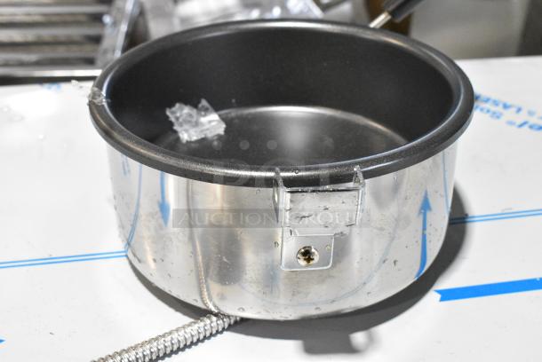 BRAND NEW SCRATCH AND DENT! Carnival King 382PM3KTLETL 8 oz. Popcorn Kettle for PMW17R (Without Digital Display) PM30R and (New-Style, ETL) - Image 5 of 6