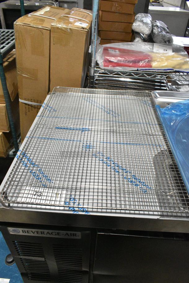 7 BRAND NEW SCRATCH AND DENT! Items Including BM176BUN18FULL PAN BUN 18"X26" FULL 18G ALUM WIRE IN RIM *920 NB* BAKER'S MARK, 4070250 Choice 2/3 Size Stainless Steel Slotted Steam Table / Hotel Pan Cover, Cooling Rack. 7 Times Your Bid! - Image 3 of 7