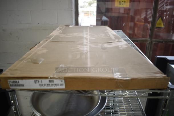 BRAND NEW SCRATCH AND DENT! Metro Super Erecta 2148NK4 Industrial Wire Shelf - Image 2 of 5