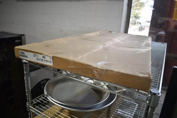 BRAND NEW SCRATCH AND DENT! Metro Super Erecta 2148NK4 Industrial Wire Shelf - Image 4 of 5