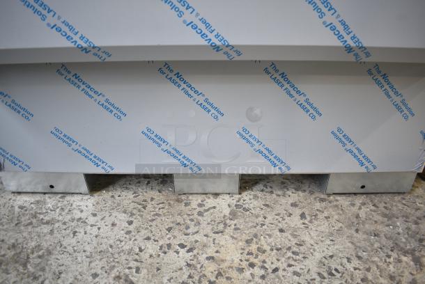 BRAND NEW SCRATCH AND DENT! 2016 BKI HSS4-2TSQ Stainless Steel Commercial Floor Style 2 Tier Warming Display Case Merchandiser. 230 Volts, 1 Phase. - Image 6 of 10