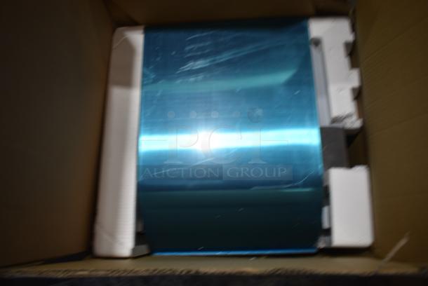 BRAND NEW SCRATCH AND DENT! Avantco 184T3600D Stainless Steel Commercial 14 1/2" Wide Conveyor Toaster with 3" Opening. 200 Slices per Hour. 240 Volts, 1 Phase. - Image 2 of 7