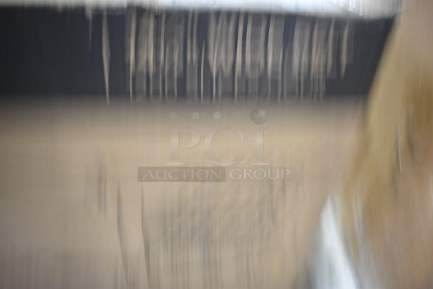 BRAND NEW SCRATCH AND DENT! Avantco 184T3600D Stainless Steel Commercial 14 1/2" Wide Conveyor Toaster with 3" Opening. 200 Slices per Hour. 240 Volts, 1 Phase. - Image 6 of 7