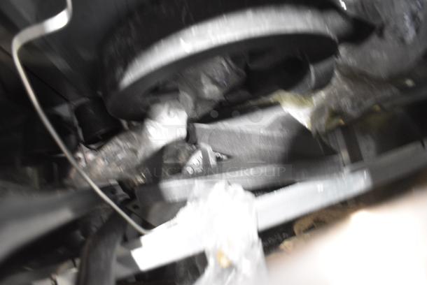 BRAND NEW SCRATCH AND DENT! Cooking Performance Group 351CPGSP18N  CPG-SP-18-N Stainless Steel Commercial Countertop Natural Gas Stock Pot Range. 80,000 BTU. - Image 2 of 6