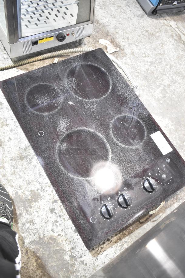 JP340B0C1BB Metal Electric Powered 4 Burner Drop In Range. 208/240 Volts. - Image 3 of 7