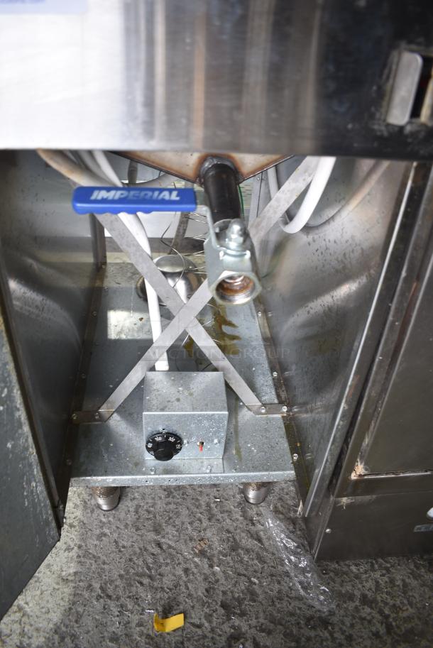 Imperial IFS-40-L Stainless Steel Commercial Floor Style Electric Powered Deep Fat Fryer w/ 2 Metal Fry Baskets. 208 Volts, 3 Phase. - Image 5 of 7