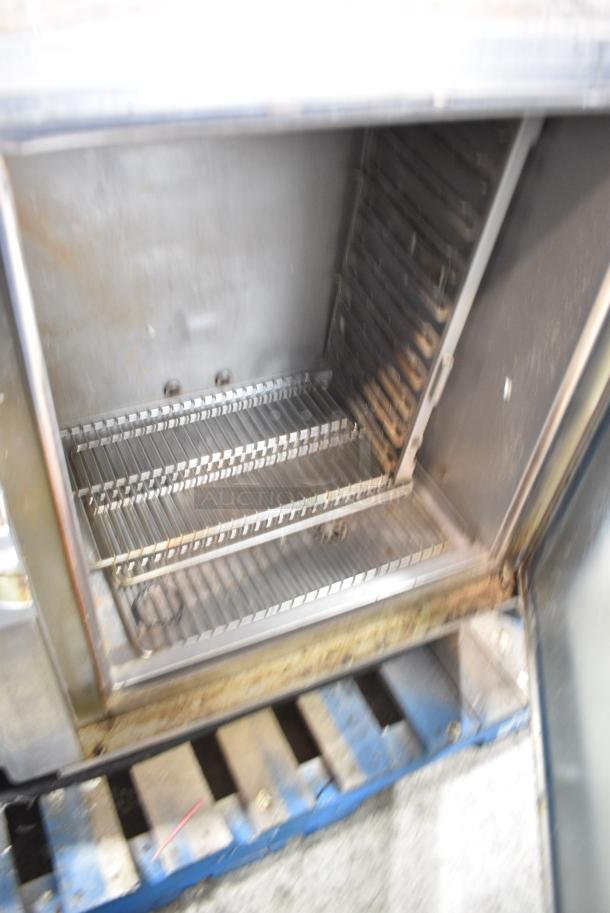 Alto Shaam 10.10 ESI Stainless Steel Commercial Electric Powered Combi Convection Oven. 208-240 Volts, 3 Phase. - Image 5 of 7