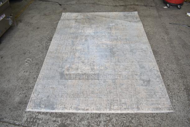 Calvin Klein MNL01 5'3"x7'3" Moonlight Rug. - Image 2 of 6