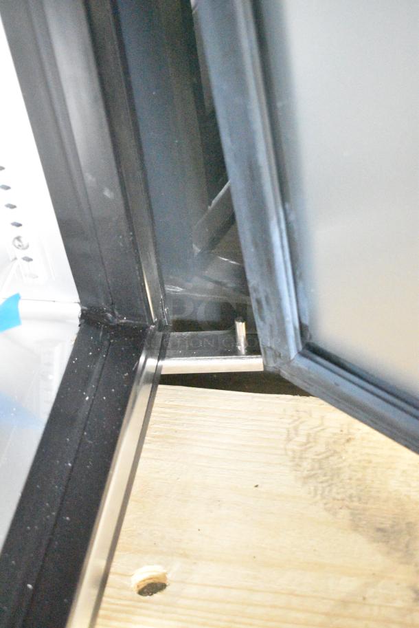 BRAND NEW SCRATCH AND DENT! 2024 True TSSU-72-30M-B-ST-HC Stainless Steel Commercial Prep Table. 115 Volts, 1 Phase. Tested and Working! - Image 10 of 15