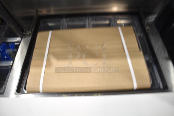 BRAND NEW SCRATCH AND DENT! 2024 True TSSU-72-30M-B-ST-HC Stainless Steel Commercial Prep Table. 115 Volts, 1 Phase. Tested and Working! - Image 12 of 15