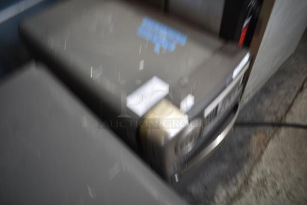 2016 Turbochef NGO Metal Commercial Countertop Electric Powered Rapid Cook Oven. 208/240 Volts, 1 Phase. - Image 2 of 7