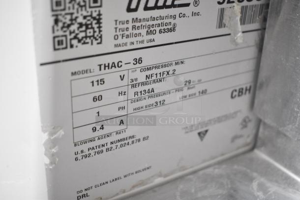True THAC-36 Metal Commercial Reach In Grab N Go Merchandiser. 115 Volts, 1 Phase. Tested and Powers On But Does Not Get Cold - Image 5 of 6