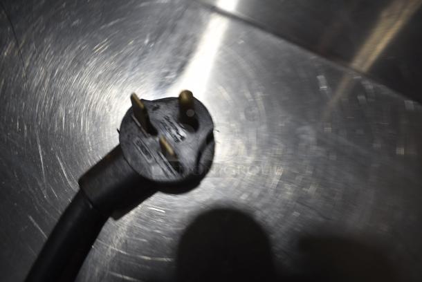 2016 Turbochef NGCD6 Tornado Metal Commercial Countertop Electric Powered Rapid Cook Oven. 208/240 Volts, 1 Phase. - Image 8 of 8