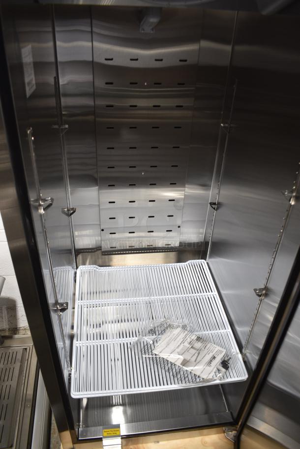 BRAND NEW SCRATCH AND DENT! 2023 Migali C-1F-HC Stainless Steel Commercial Single Door Reach In Freezer. 115 Volts, 1 Phase. Serial C-1F-HCT03230320092T0006. Tested and Working! - Image 3 of 5