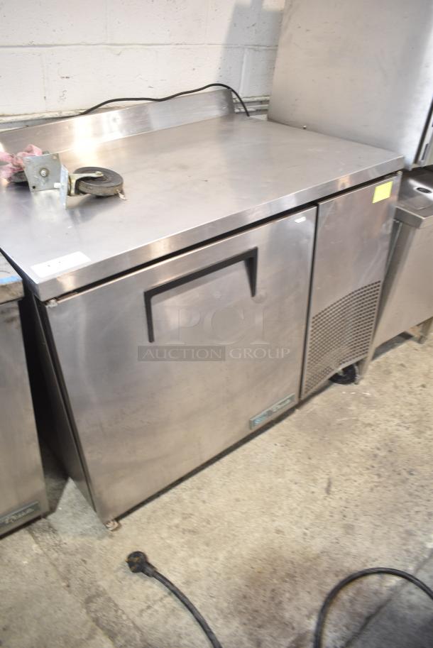 2018 True TWT-44-HC Stainless Steel Commercial Work Top Single Door Cooler on Commercial Casters.  115 Volts, 1 Phase. Tested and Working! - Image 2 of 8