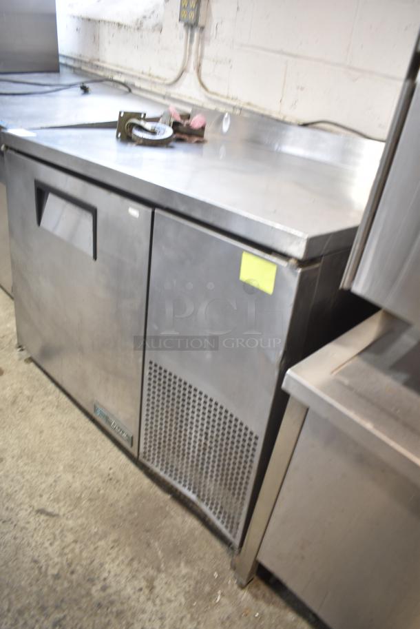 2018 True TWT-44-HC Stainless Steel Commercial Work Top Single Door Cooler on Commercial Casters.  115 Volts, 1 Phase. Tested and Working! - Image 3 of 8