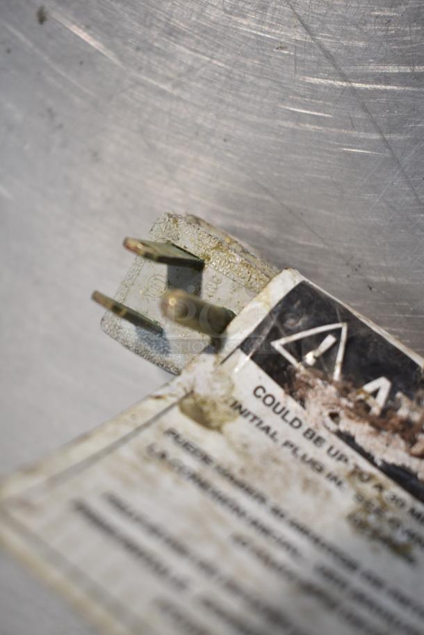 2018 True TWT-44-HC Stainless Steel Commercial Work Top Single Door Cooler on Commercial Casters.  115 Volts, 1 Phase. Tested and Working! - Image 8 of 8