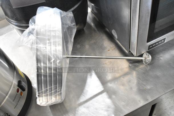 BRAND NEW SCRATCH AND DENT! Avantco 177CU100ETL 100 Cup (500 oz.) Double Wall Stainless Steel Coffee Urn / Coffee Percolator. 120 Volts, 1 Phase. - Image 7 of 9