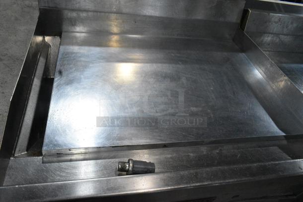 MagiKitch'n Stainless Steel Commercial Countertop Natural Gas Powered Chrome Top Flat Top Griddle w/ Thermostatic Controls. - Image 5 of 6