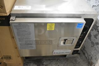 BRAND NEW SCRATCH AND DENT! 2022 Cleveland 22CGT3.1 ENERGY STAR Stainless Steel Commercial Countertop Natural Gas Powered Steam Cabinet.