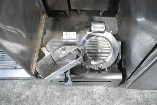 Globe 3600 Stainless Steel Commercial Countertop Meat Slicer w/ Blade Sharpener. 115 Volts, 1 Phase. Tested and Working!