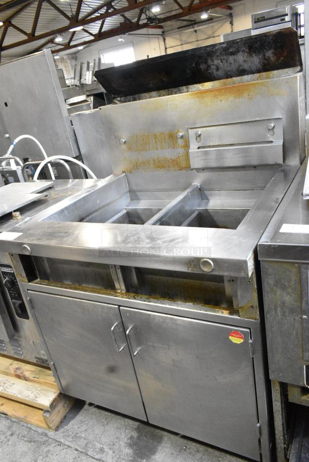Stainless Steel Commercial Natural Gas Powered 2 Bay Deep Fat Fryer. - Image 1 of 10