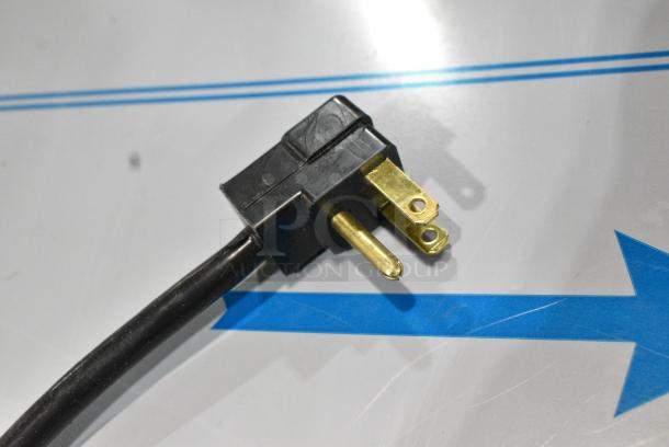 BRAND NEW SCRATCH AND DENT!  Beverage Air BB72HC-1-GS-PT-B-27 Metal Commercial 3 Door Undercounter Pass Through Cooler Merchandiser. See Pictures for Broken Glass. 115 Volts, 1 Phase. Tested and Working! - Image 4 of 9