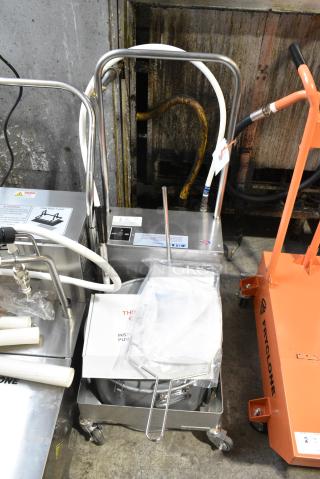 BRAND NEW SCRATCH AND DENT! MirOil BD505 55 lb. Electric Portable Fryer Oil Filter Machine with 1-Way Pump. 120 Volts, 1 Phase.