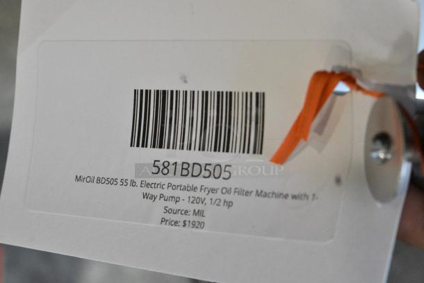 BRAND NEW SCRATCH AND DENT! MirOil BD505 55 lb. Electric Portable Fryer Oil Filter Machine with 1-Way Pump. 120 Volts, 1 Phase. - Image 8 of 8