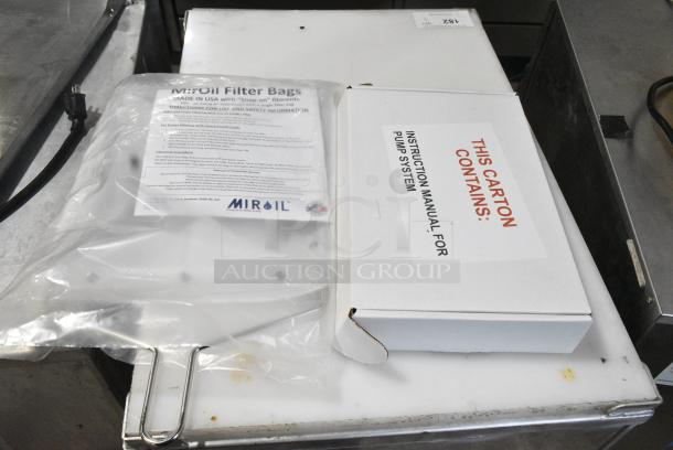 MirOil BD707 75 lb. Electric Portable Fryer Oil Filter Machine with 1-Way Pump. 120 Volts, 1 Phase. - Image 3 of 6