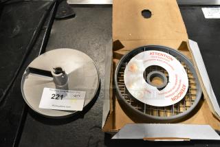 2 BRAND NEW SCRATCH AND DENT! Items Including  Robot Coupe EM/SD14 9/16  Blade and Robot Coupe 28120 Dicing Grid. 2 Times Your Bid!