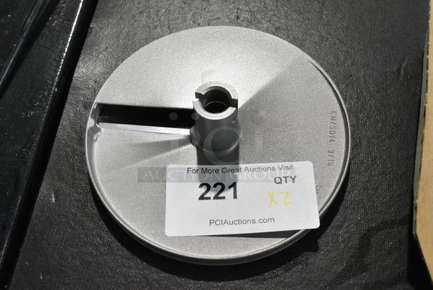 2 BRAND NEW SCRATCH AND DENT! Items Including  Robot Coupe EM/SD14 9/16  Blade and Robot Coupe 28120 Dicing Grid. 2 Times Your Bid! - Image 4 of 6