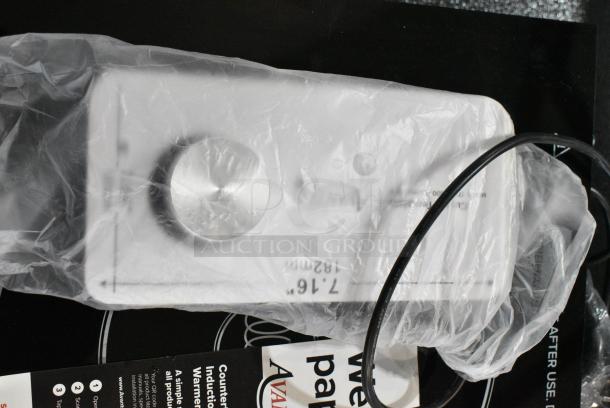 BRAND NEW SCRATCH AND DENT! Avantco 177DC1800 Drop-In / Countertop Induction Range / Cooker with Remote Control. 120 Volts, 1 Phase. - Image 5 of 8