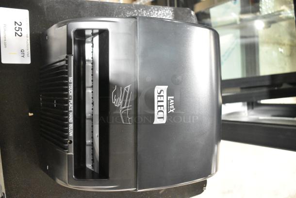 BRAND NEW SCRATCH AND DENT! Lavex Select Poly Wall Mount Paper Towel Dispenser - Image 4 of 6