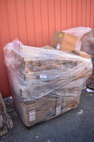 20 BRAND NEW! Boxes Including 760SOUP64 Choice 64 oz. Medley Double Poly-Coated Paper Soup / Hot Food Cup with Vented Paper Lid - 100/Case 760SOUP64MP, 700SOUP8MD Choice Hot Food Cups, 700SOUP64WB Choice 64 oz. White Double Poly-Coated Paper Food Cup - 150/Case. 20 Times Your Bid!