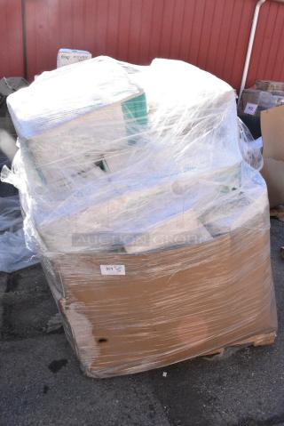 15 BRAND NEW! Boxes Including 130TASTERSP Choice 3" White Plastic Tasting Spoon - 3000/Case, 966TALLFLDB Tallfold Dispenser Napkins. 15 Times Your Bid!