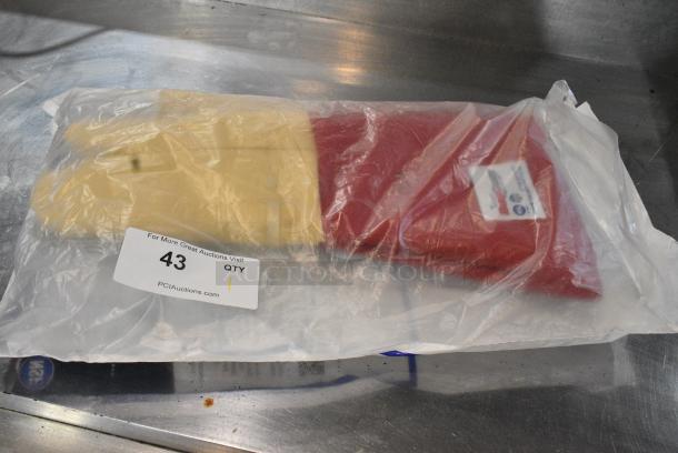 BRAND NEW! Tucker 57187 BurnGuard 18" Red Poly-Cotton / Yellow Kevlar® Three-Finger Oven Gloves with Removable Liner - Image 2 of 4