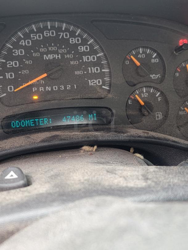 4X4 PLOW TRUCK! RUNS! 

2007 CHEVROLET 2500 4X4 PLOW TRUCK! LESS THAN 50K MILES! INCLUDES FISHER V PLOW. NEEDS TO BE TOWED OFF LOT...........

https://youtube.com/shorts/UYNHxA5f7d0?feature=share - Image 14 of 16