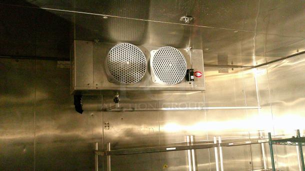 NORLAKE WALK-IN COOLER! COMES WITH 4 TRAY CARTS & 6 FREEZER SHELVES!
BUYER MUST REMOVE - Image 4 of 9