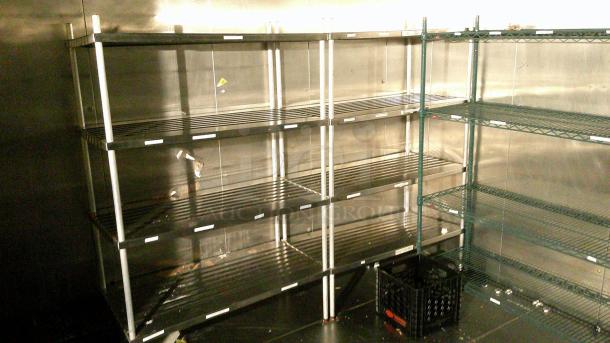 NORLAKE WALK-IN COOLER! COMES WITH 4 TRAY CARTS & 6 FREEZER SHELVES!
BUYER MUST REMOVE - Image 5 of 9