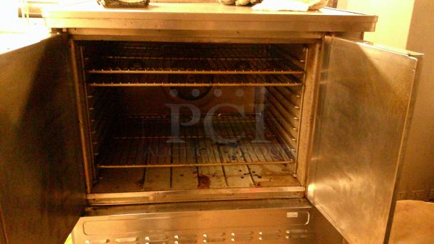 BLODGETT SINGLE STACK OVEN!
BUYER MUST REMOVE - Image 4 of 4