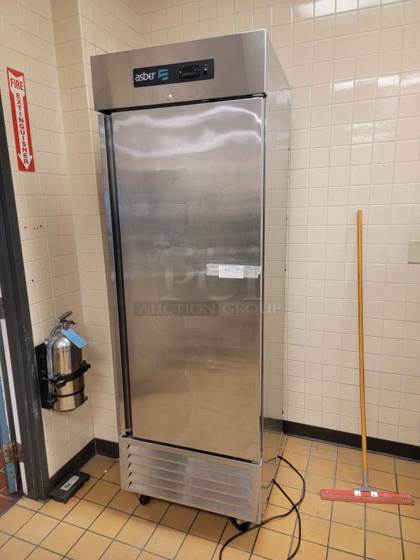 ASBER REFRIGERATOR 27X31X85 - Image 1 of 5