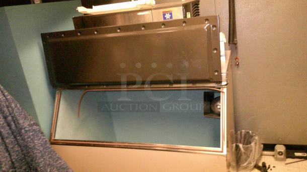 ICE MAKER - Image 1 of 5