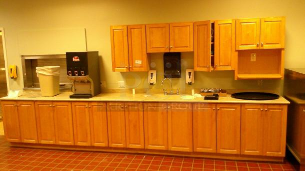 CABINET SET!
BUYER MUST REMOVE - Image 1 of 4