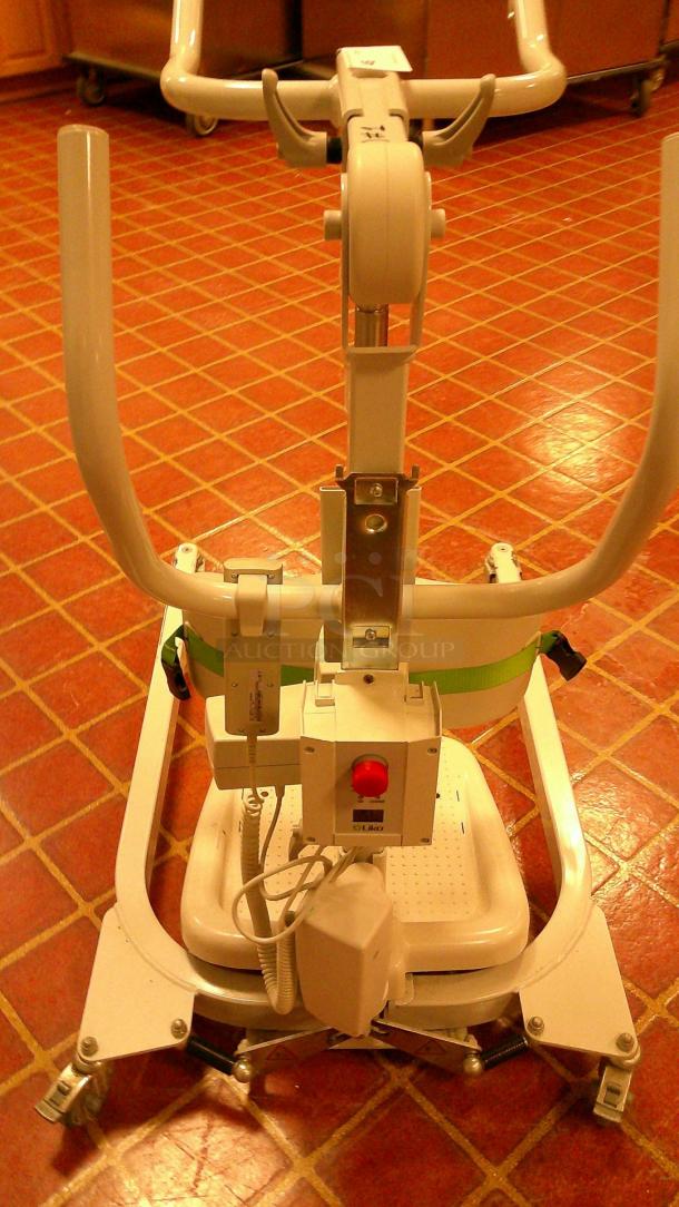 PATIENT LIFT! - Image 2 of 2