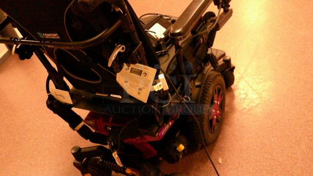 QUANTUM EDGE 3 POWER WHEELCHAIR - Image 4 of 4