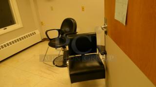 ENTIRE ROOM! (BEAUTY SALON) IF YOU SEE IT, YOU CAN TAKE IT!
BUYER MUST REMOVE