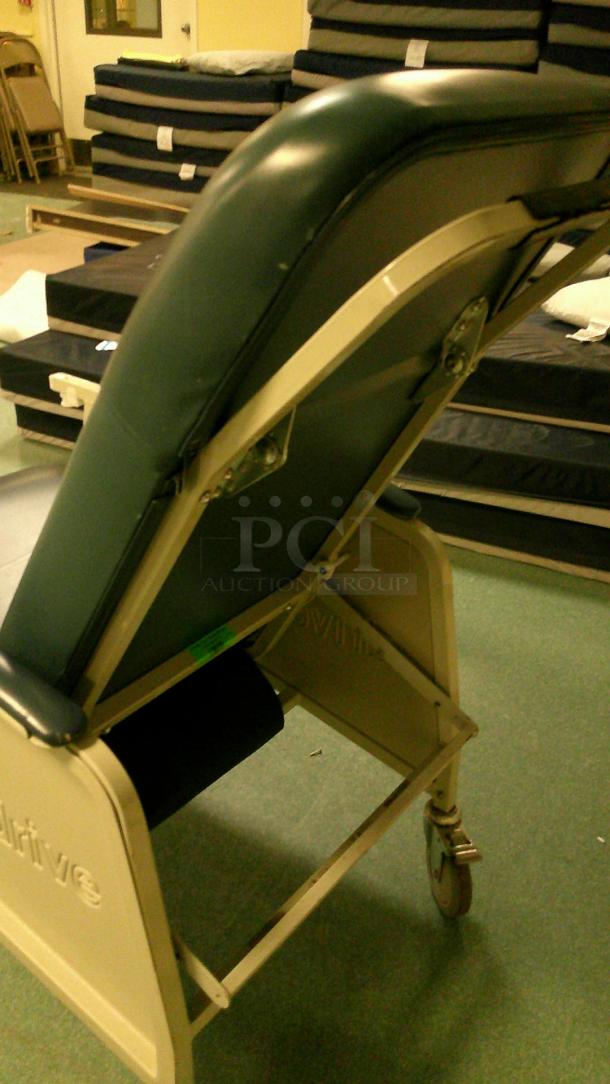 DRIVE RECOVERY RECLINER! (GERI CHAIR) - Image 3 of 3